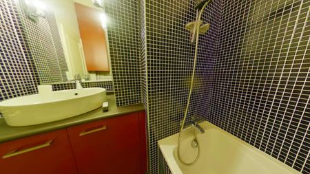 Location Appartement 3 pièces 76m² POITIERS 86000 - Photo 5