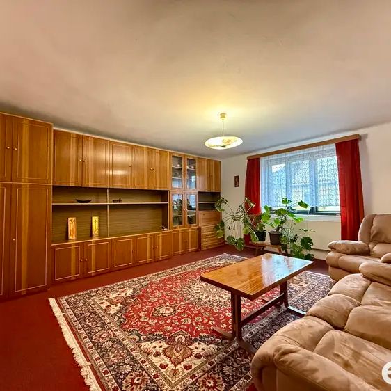 Pronájem bytu 2+1, 100 m - Photo 1