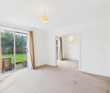 3 bedroom house to rent - Photo 3