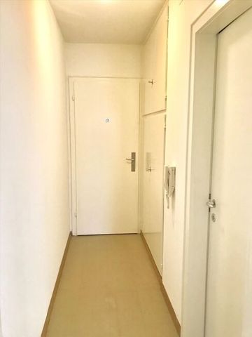 Appartement central à louer - Photo 4