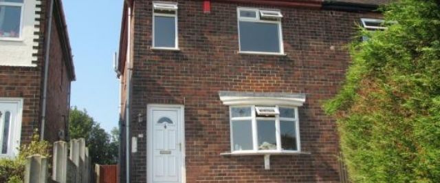 3 bed Semi Detached, - Photo 1