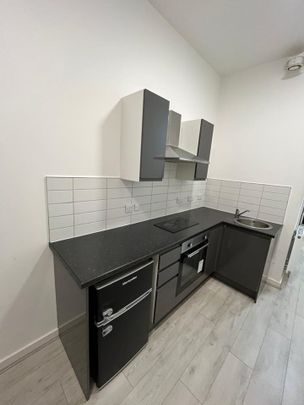Studio Flat, Sir Thomas Street, L1 - Photo 1