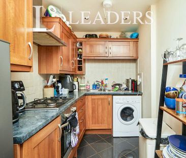 2 bedroom flat to rent - Photo 6