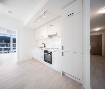 For Lease - 1 Quarrington Lane Unit# 807, Toronto, Ontario - Photo 2