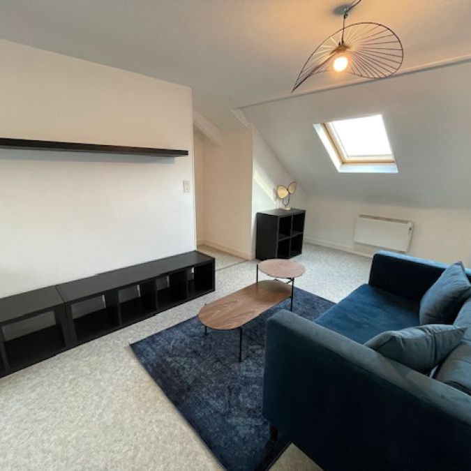 SPACIEUX APPARTEMENT MEUBLE A NEUF EN CENTRE VILLE PROCHE GARE - Photo 1