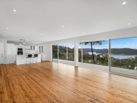 Stunning Views, Stunning Home - Photo 2