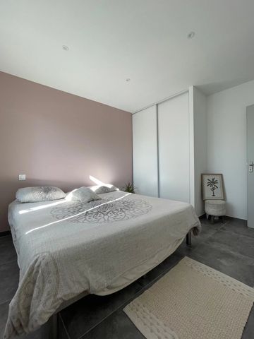 Location Maison 4 pièces 94m² CAROMB 84330 - Photo 2