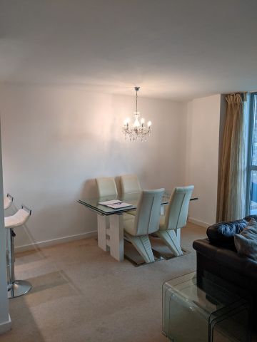 2 Bed Flat, River Crescent, NG2 - Photo 5