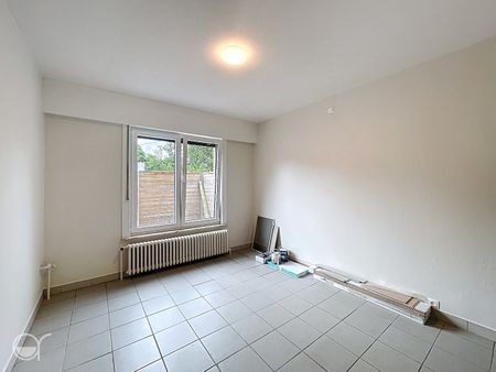 Appartement te huur in Sint-Amandsberg - Photo 2