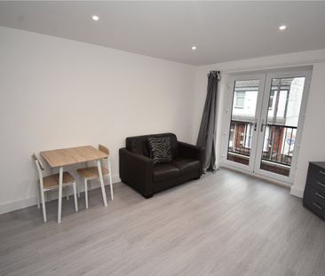 Chester Court, CH62 1DG, New Ferry - Photo 1