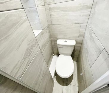 1 bedroom detached house to rent - Photo 5