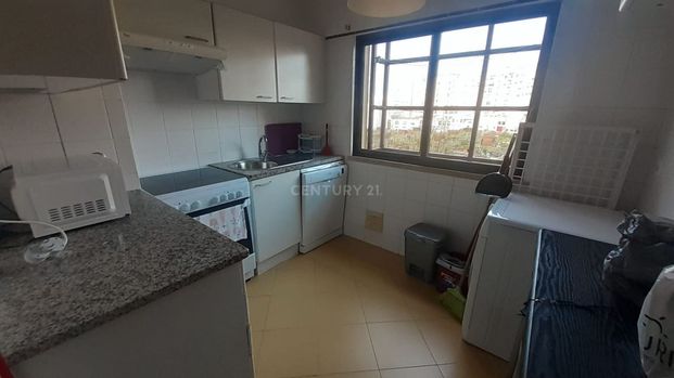 Apartamento T1, mobilado, para arrendamento em Telheiras - Photo 1