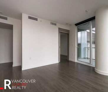 Condo in Downtown Vancouver, BC - Photo 1