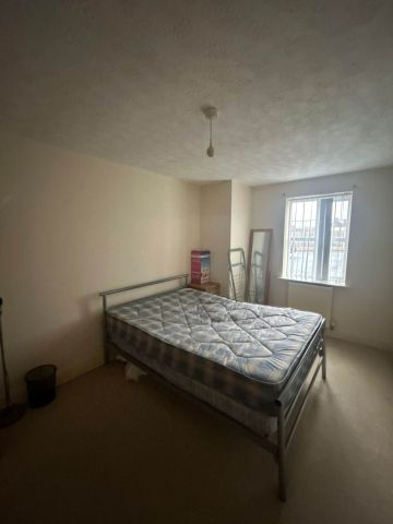 Badger Avenue, Crewe - Photo 2