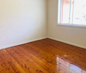 Two Bedroom West Wollongong Apartment - Photo 1