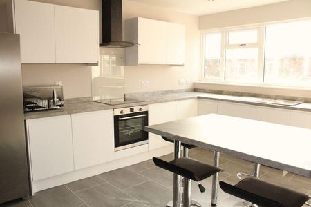 5 bedroom house share to rent - Photo 3