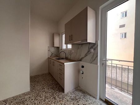 Διαμέρισμα για ενοικίαση Καλλίπολη (Καλλίπολη – Φρεαττύδα) - Photo 2