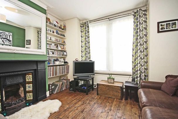 1 bedroom flat to rent - Photo 1
