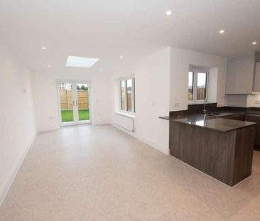 Johnstone Close, Bracknell, RG12 - Photo 6
