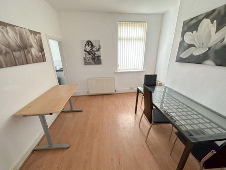 2 bedroom house to rent - Photo 3