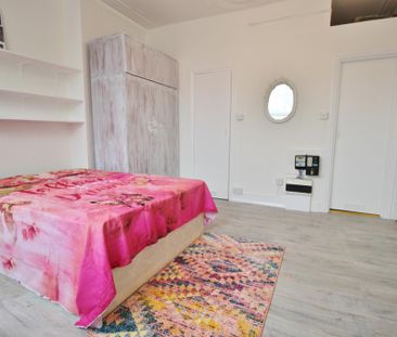 Studio to rent - Photo 6