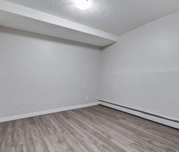Premier Suite - 1 Bedroom - Photo 4