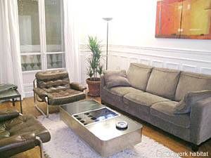 Logement à Paris, Location meublée - Photo 1