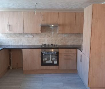 3 bedroom house to rent - Photo 2