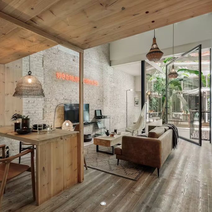 Carrer de Nil Fabra, Barcelona, Catalonia 08012 - Photo 1