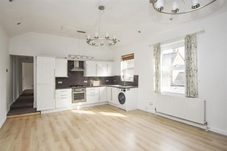 2 bedroom flat to rent - Photo 3