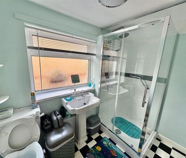 2 bedroom semi-detached house to rent - Photo 4