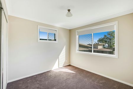 Modern 2-Bedroom Unit in a Prime Location - Photo 3