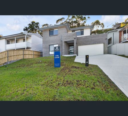 11 Monkley Avenue, Salamander Bay, NSW 2317 - Photo 1