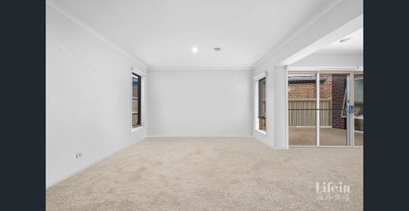 Modern Family Living in Prestigious Saltwater Coast Estate - Photo 2