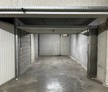 Appartement met garagebox en extra bergruime in het centrum van Oos... - Foto 4