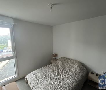 Location Appartement 3 pièces 70m² - Photo 2