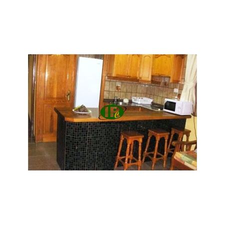 Apartment mit 2 Schlafzimmer auf ca 190 qm Wohn- und Nutzfläche incl. Terrasse - Photo 3