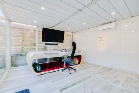 For Lease - 141 South Edgely Avenue, Toronto, Ontario - Photo 2