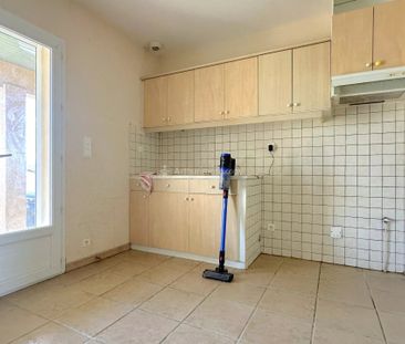 Location Maison 3 pièces 82 m2 à Cambon - Photo 2