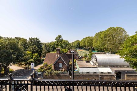 Colehill Gardens, Hammersmith and Fulham SW6 - Photo 2