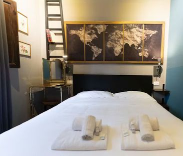 Via dell'Albero, Florence, Tuscany 50123 - Photo 1