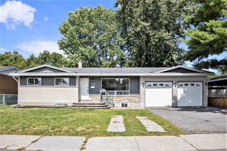 For Lease - 33-B Majestic Drive, South of Baseline to Knoxdale, Ontario - Photo 3