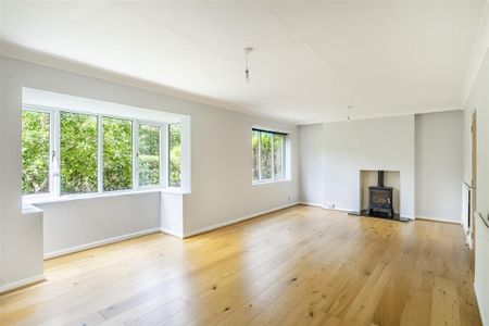 3 bedroom detached house to rent - Photo 2