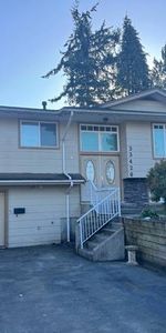 Spacious Family Home - Photo 4