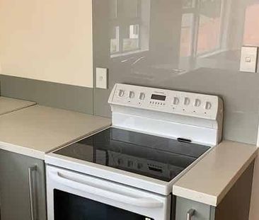 Spacious 3-Bedroom Home + Rumpus Room - Photo 1