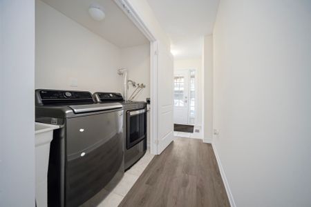 For Lease - 26 Miami Grove, Brampton, Ontario - Photo 3