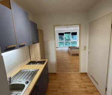 ...ab sofort 1-Zi-Wo.f.sol.berufst./Single/Stud. im 2.OG! - Photo 5