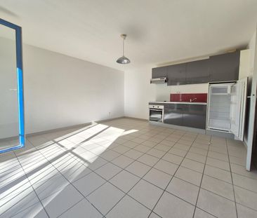 Location Appartement 2 pièces 37m² ARRAS 62000 - Photo 2