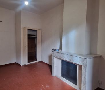 Location Appartement 1 pièce 29m² LAMBESC 13410 - Photo 1