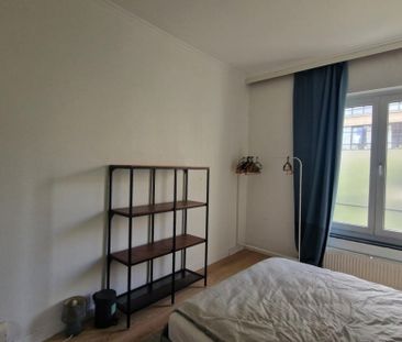 BRUXELLES: APPARTEMENT 3 CHAMBRES MEUBLE - Bruxelles 1 - Photo 4